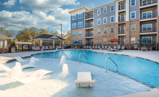 Apartment outdoor pool